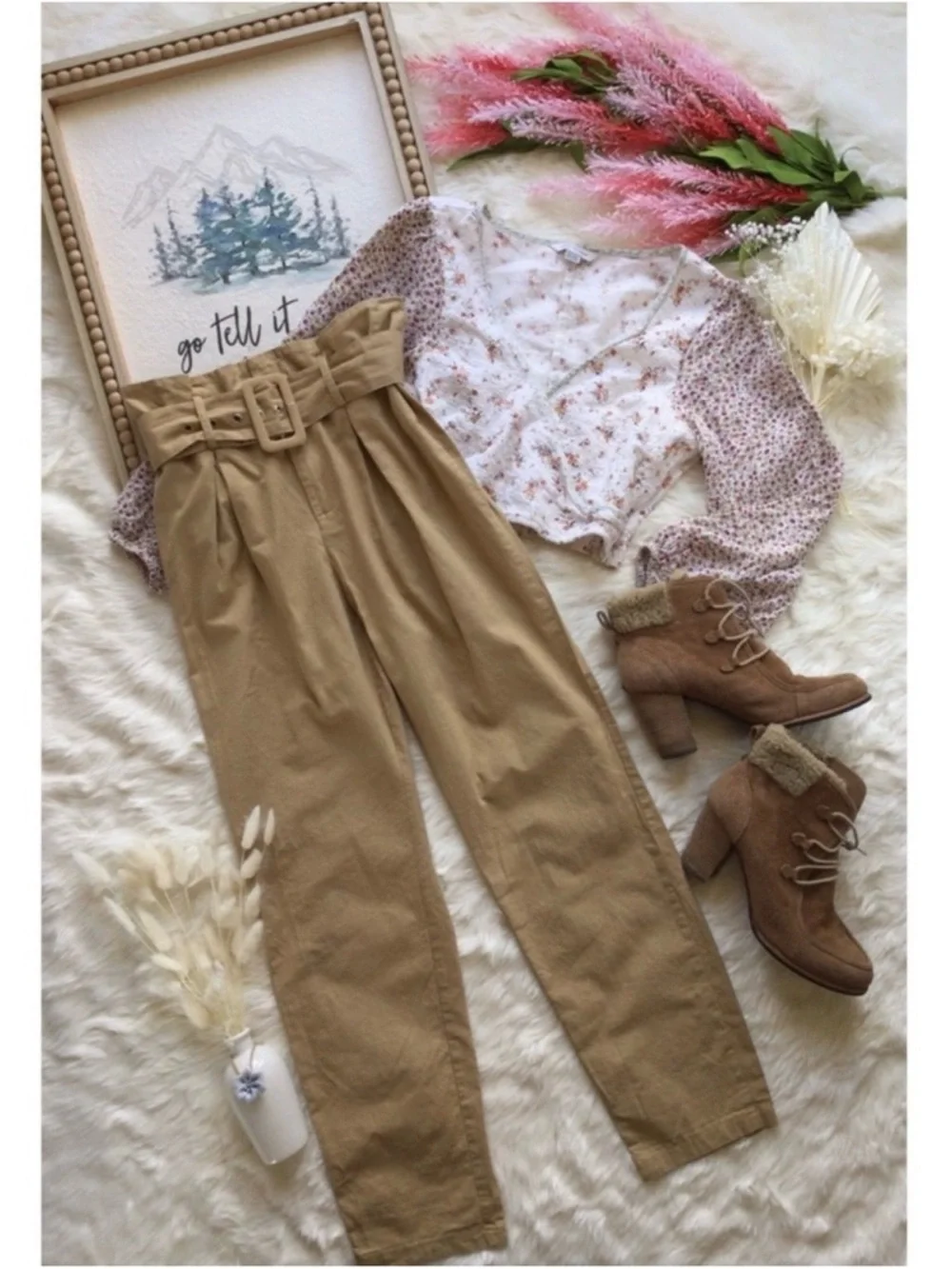 American Eagle White Floral Patchwork Eyelet Crop Top Sz XS Cottagecore